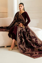 Load image into Gallery viewer, Buy Baroque Pakistani Designer Embroidered Velvet Shawl with discount code and sale price. Shop Pakistani Clothes Online UK- BAROQUE Chiffon for Wedding, Luxury Lawn 2024 Embroidered Chiffon, Velvet Suits, Winter dresses &amp; Bridal Wear &amp; Ready Made Suits for Pakistani Party Wear UK and USA at LebaasOnline.