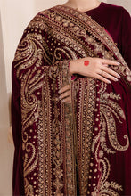 Load image into Gallery viewer, Buy BAROQUE | EMBROIDERED VELVET SHAWL 2023, Pakistani Designer Shawl with discount code and sale price. Shop Pakistani Clothes Online UK- BAROQUE Chiffon for Wedding, Luxury Lawn 2023 Embroidered Chiffon, Velvet Suits, Winter dresses &amp; Bridal Wear &amp; Ready Made Suits for Pakistani Party Wear UK and USA at LebaasOnline.