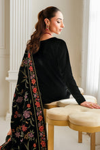 Load image into Gallery viewer, Buy Baroque Pakistani Designer Embroidered Velvet Shawl with discount code and sale price. Shop Pakistani Clothes Online UK- BAROQUE Chiffon for Wedding, Luxury Lawn 2024 Embroidered Chiffon, Velvet Suits, Winter dresses &amp; Bridal Wear &amp; Ready Made Suits for Pakistani Party Wear UK and USA at LebaasOnline.