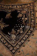 Load image into Gallery viewer, Buy BAROQUE | EMBROIDERED VELVET SHAWL 2023, Pakistani Designer Shawl with discount code and sale price. Shop Pakistani Clothes Online UK- BAROQUE Chiffon for Wedding, Luxury Lawn 2023 Embroidered Chiffon, Velvet Suits, Winter dresses &amp; Bridal Wear &amp; Ready Made Suits for Pakistani Party Wear UK and USA at LebaasOnline.