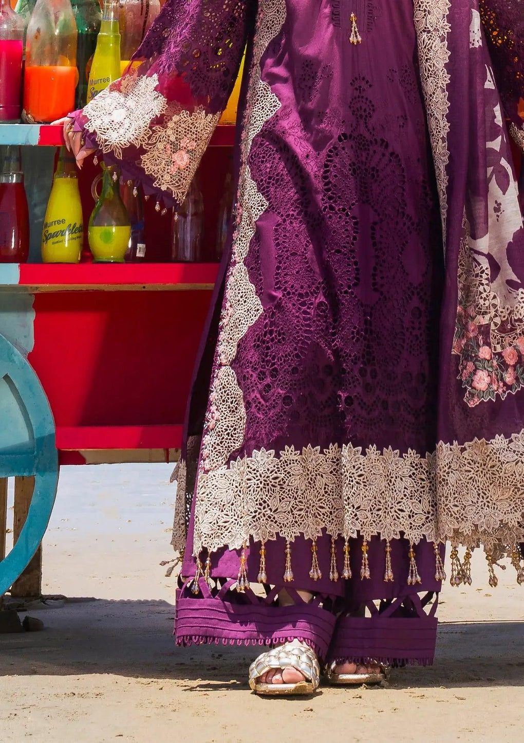 ELAF | HAI KUCH" FESTIVE LAWN 2024 | EHK-06 Hania - LebaasOnline 