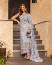 Load image into Gallery viewer, Buy New Faiza Saqlain | Zinnia Luxury Lawn 2025 !!! DESIGNER BRAND BIG SANA SAFINAZ, ASIM JOFA, MARYUM N MARIA HUGE DISCOUNT!! WEB-STORE CLEARANCE, SALE 2024 GIVEAWAYS , BOXING DAY SALE, NEW YEARS SALE 2025!! CHRISTMAS SALE, END OF YEAR SALE, LEBAASONLINE 