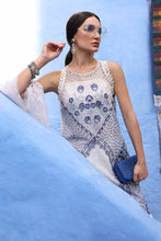 Load image into Gallery viewer, Shop the latest Luxury Lawn collection of Maria B Lawn 2025 Clothes Unstitched/ready 3 Piece Suits for Winter 2025 and also for Spring/Summer. Available for customisation at LebaasOnline. Maria B&#39;s latest lawn, digital print attire and MBROIDERED Pakistani Suits for Women in the UK, USA 