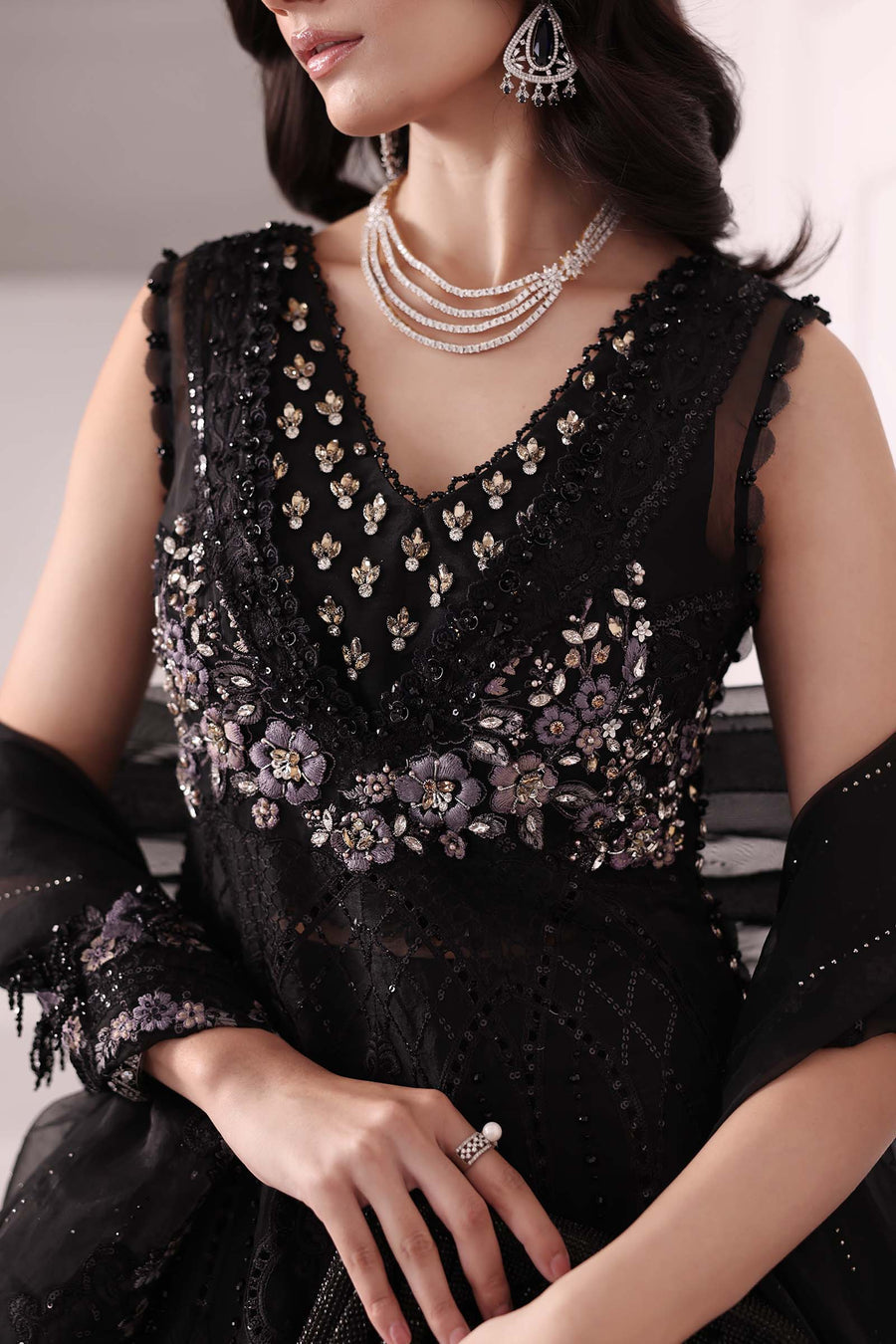Buy Maria B Mbroidered Chiffon 2025 | BD-3001 Chiffon Pakistani designer dresses in UK from our website We have all Pakistani designer clothes of Maria b Chiffon 2025 Imrozia, Sobia Nazir Various Pakistani boutique dresses can be bought online from our website Lebaasonline in UK , USA, America