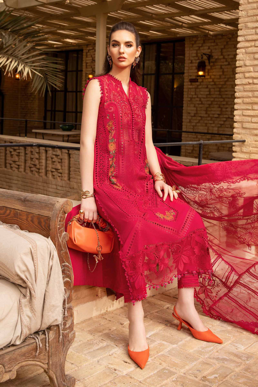 Shop the latest Luxury Lawn collection of Maria B Lawn 2024 Clothes Unstitched/ready 3 Piece Suits for Winter 2024 and also for Spring/Summer. Available for customisation at LebaasOnline. Maria B's latest lawn, digital print attire and MBROIDERED Pakistani Suits for Women in the UK, USA - Next Day Delivery! 