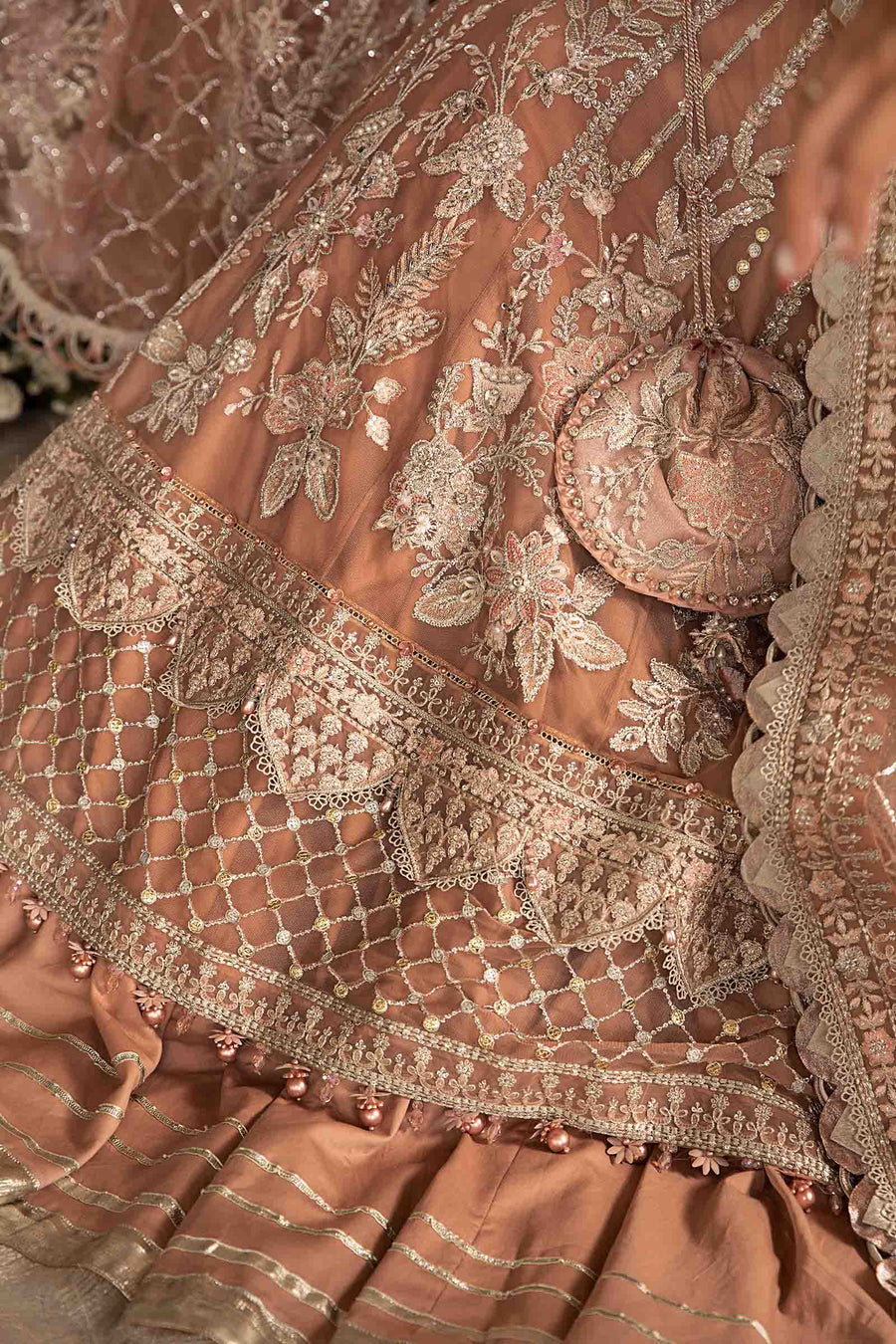 Buy Maria B Mbroidered Collection  Next day delivery to USA, shop Pakistani wedding designer dresses online USA from our website We have all Pakistani designer clothes of Maria b Various Pakistani Bridal Dresses online UK Pakistani boutique dresses can be bought online from our website Lebaasonline in UK America
