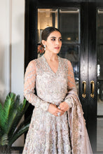 Load image into Gallery viewer, Buy Mysie By Tahira | Poetique&#39;23 Online Pakistani Designer Stylish Dresses from Lebaasonline at best SALE price in UK USA &amp; New York. Explore the new collections of Pakistani Festival Dresses from Lebaasonline &amp; Immerse yourself in the rich culture and elegant styles with our Pakistani Designer Outfit UK !