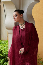 Load image into Gallery viewer, Buy Gulaal Luxury Lawn 2025 | Dress from Lebaasonline Pakistani Clothes Stockist in the UK @ best price- SALE Shop Gulaal Lawn 2025, Maria B Lawn 2025 Summer Suit, Pakistani Clothes Online UK for Wedding, Bridal Wear Indian &amp; Pakistani Summer Dresses by Gulaal in the UK &amp; USA at LebaasOnline