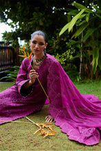 Load image into Gallery viewer, Buy Gulaal Luxury Lawn 2025 | Dress from Lebaasonline Pakistani Clothes Stockist in the UK @ best price- SALE Shop Gulaal Lawn 2025, Maria B Lawn 2025 Summer Suit, Pakistani Clothes Online UK for Wedding, Bridal Wear Indian &amp; Pakistani Summer Dresses by Gulaal in the UK &amp; USA at LebaasOnline