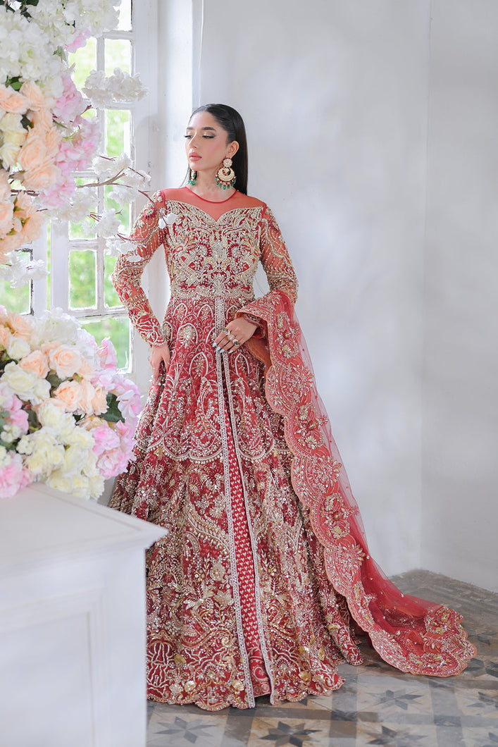 Buy Mysie By Tahira | Poetique'23 Online Pakistani Designer Stylish Dresses from Lebaasonline at best SALE price in UK USA & New York. Explore the new collections of Pakistani Festival Dresses from Lebaasonline & Immerse yourself in the rich culture and elegant styles with our Pakistani Designer Outfit UK !