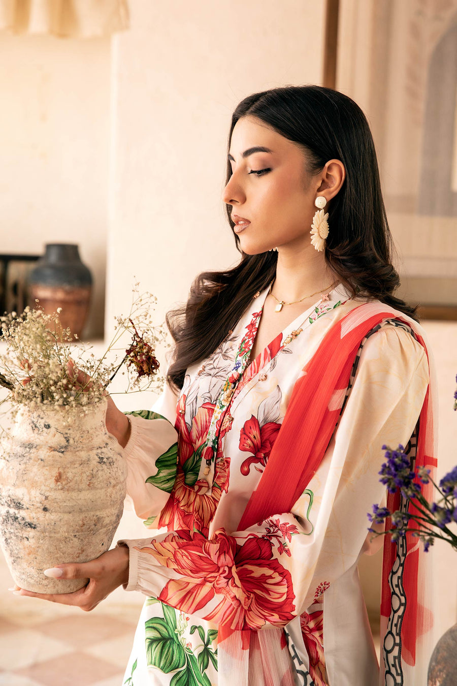 Shop the latest Mbasics Eid II collection of Maria B Eid 2025 Clothes Unstitched/ready 3 Piece Suits for Winter 2025 and also for Spring/Summer. Available for customisation at LebaasOnline. Maria B's latest lawn, digital print attire and MBROIDERED Pakistani Suits for Women in the UK, USA 