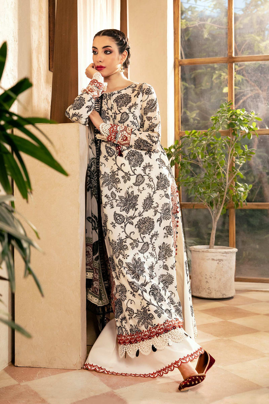 Shop the latest Mbasics Eid II collection of Maria B Eid 2025 Clothes Unstitched/ready 3 Piece Suits for Winter 2025 and also for Spring/Summer. Available for customisation at LebaasOnline. Maria B's latest lawn, digital print attire and MBROIDERED Pakistani Suits for Women in the UK, USA 