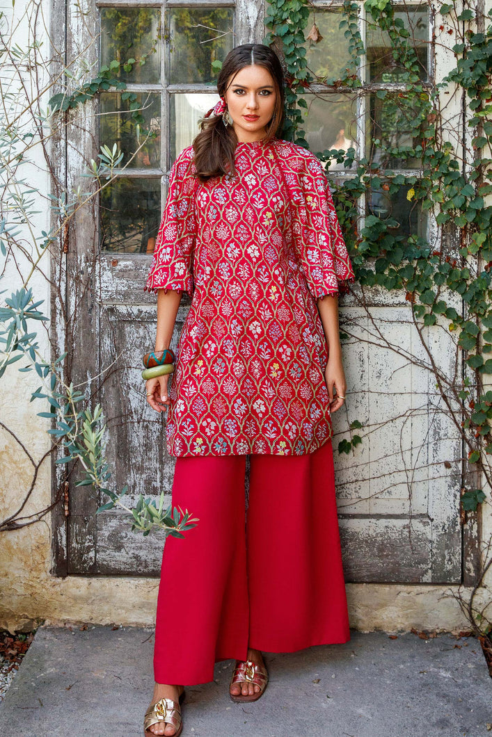 Buy Maria B | M.BASICS '23 SUMMER LAWN Next day delivery to USA, shop Pakistani wedding designer dresses online USA from our website We have all Pakistani designer clothes of Maria b Various Pakistani Bridal Dresses online UK Pakistani boutique dresses can be bought online from our website Lebaasonline in UK America.