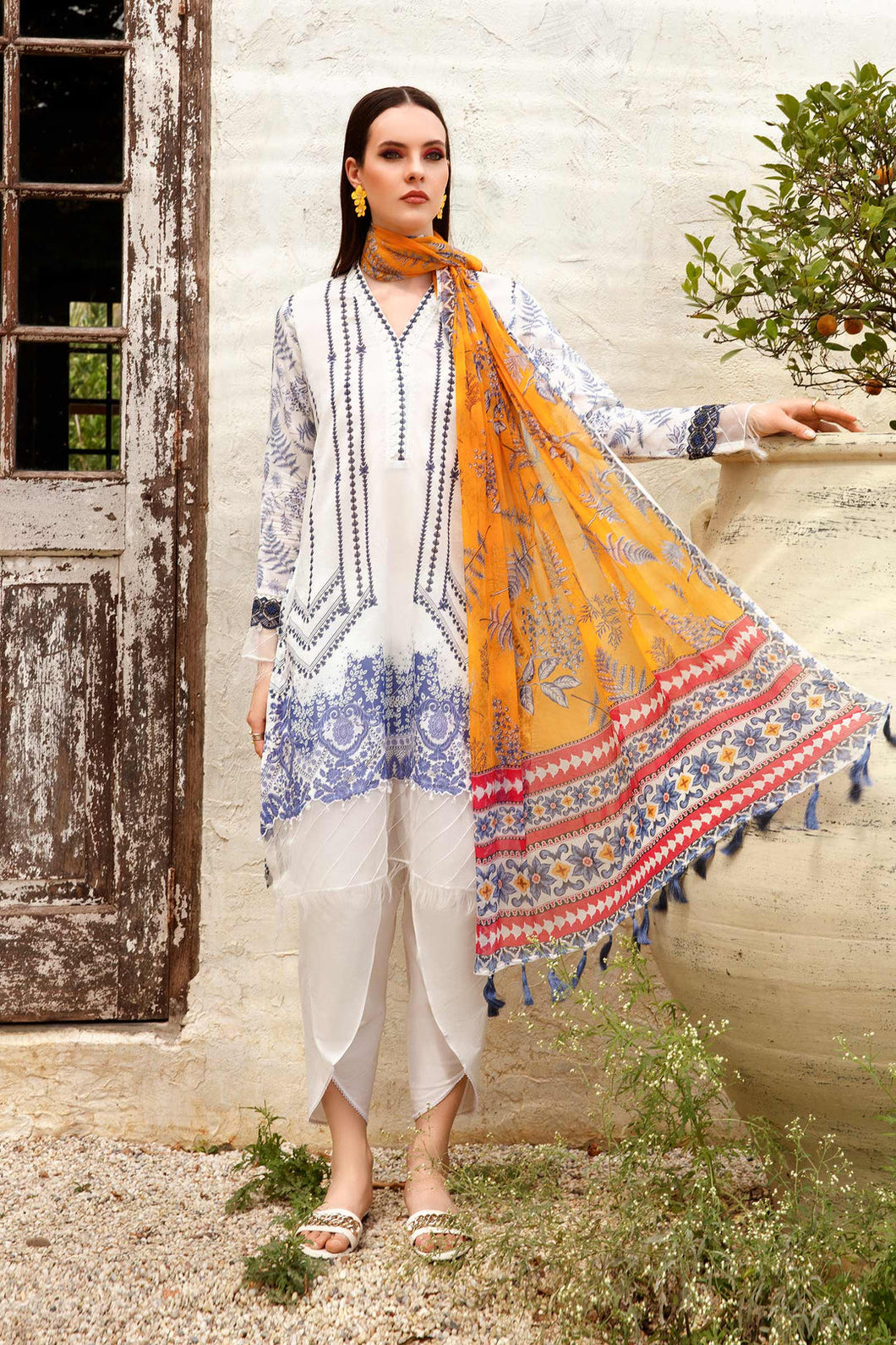 Buy Maria B | M.BASICS '23 SUMMER LAWN Next day delivery to USA, shop Pakistani wedding designer dresses online USA from our website We have all Pakistani designer clothes of Maria b Various Pakistani Bridal Dresses online UK Pakistani boutique dresses can be bought online from our website Lebaasonline in UK America.