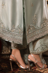 Buy MUSHQ | SUNEHRI ANMOL EDIT Online Pakistani Designer Stylish Dresses from Lebaasonline at best SALE price in UK USA & New York. Explore the new collections of Pakistani Festival Dresses from Lebaasonline & Immerse yourself in the rich culture and elegant styles with our Pakistani Designer Outfit UK !