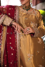 Load image into Gallery viewer, Buy MUSHQ | SUNEHRI ANMOL EDIT Online Pakistani Designer Stylish Dresses from Lebaasonline at best SALE price in UK USA &amp; New York. Explore the new collections of Pakistani Festival Dresses from Lebaasonline &amp; Immerse yourself in the rich culture and elegant styles with our Pakistani Designer Outfit UK !