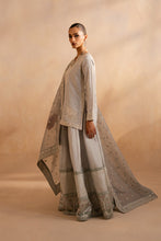 Load image into Gallery viewer, Buy MARYUM &amp; MARIA | DHAHAB &#39;25 - Lawn Collection 2025 from our website. We deal in all largest brands like Maria b, Shamrock Maryum N Maria Collection, Imrozia collection. This wedding season, flaunt yourself in beautiful Shamrock collection. Buy pakistani dresses in UK, USA, Manchester from Lebaasonline