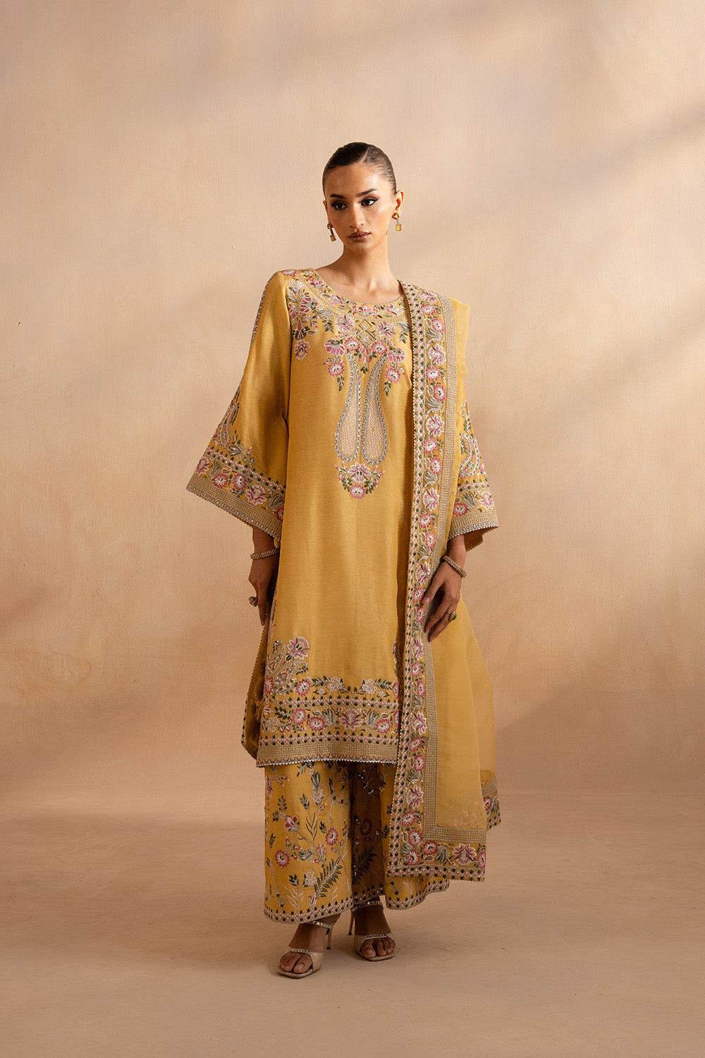 Buy MARYUM & MARIA | DHAHAB '25 - Lawn Collection 2025 from our website. We deal in all largest brands like Maria b, Shamrock Maryum N Maria Collection, Imrozia collection. This wedding season, flaunt yourself in beautiful Shamrock collection. Buy pakistani dresses in UK, USA, Manchester from Lebaasonline