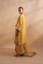 Load image into Gallery viewer, Buy MARYUM &amp; MARIA | DHAHAB &#39;25 - Lawn Collection 2025 from our website. We deal in all largest brands like Maria b, Shamrock Maryum N Maria Collection, Imrozia collection. This wedding season, flaunt yourself in beautiful Shamrock collection. Buy pakistani dresses in UK, USA, Manchester from Lebaasonline