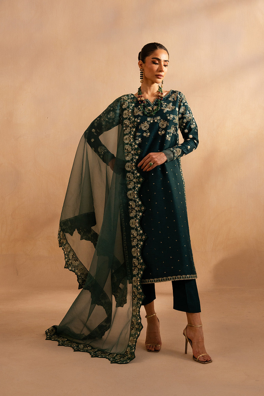 Buy MARYUM & MARIA | DHAHAB '25 - Lawn Collection 2025 from our website. We deal in all largest brands like Maria b, Shamrock Maryum N Maria Collection, Imrozia collection. This wedding season, flaunt yourself in beautiful Shamrock collection. Buy pakistani dresses in UK, USA, Manchester from Lebaasonline