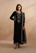 Load image into Gallery viewer, Buy MARYUM &amp; MARIA | DHAHAB &#39;25 - Lawn Collection 2025 from our website. We deal in all largest brands like Maria b, Shamrock Maryum N Maria Collection, Imrozia collection. This wedding season, flaunt yourself in beautiful Shamrock collection. Buy pakistani dresses in UK, USA, Manchester from Lebaasonline