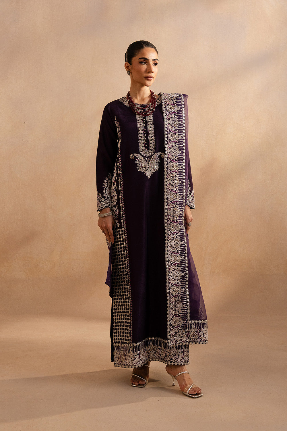Buy MARYUM & MARIA | DHAHAB '25 - Lawn Collection 2025 from our website. We deal in all largest brands like Maria b, Shamrock Maryum N Maria Collection, Imrozia collection. This wedding season, flaunt yourself in beautiful Shamrock collection. Buy pakistani dresses in UK, USA, Manchester from Lebaasonline