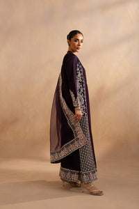 Buy MARYUM & MARIA | DHAHAB '25 - Lawn Collection 2025 from our website. We deal in all largest brands like Maria b, Shamrock Maryum N Maria Collection, Imrozia collection. This wedding season, flaunt yourself in beautiful Shamrock collection. Buy pakistani dresses in UK, USA, Manchester from Lebaasonline