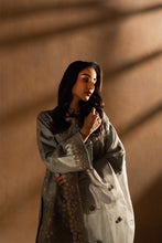 Load image into Gallery viewer, Buy MARYUM &amp; MARIA | DHAHAB &#39;25 - Lawn Collection 2025 from our website. We deal in all largest brands like Maria b, Shamrock Maryum N Maria Collection, Imrozia collection. This wedding season, flaunt yourself in beautiful Shamrock collection. Buy pakistani dresses in UK, USA, Manchester from Lebaasonline