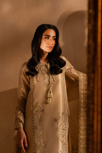 Buy MARYUM & MARIA | DHAHAB '25 - Lawn Collection 2025 from our website. We deal in all largest brands like Maria b, Shamrock Maryum N Maria Collection, Imrozia collection. This wedding season, flaunt yourself in beautiful Shamrock collection. Buy pakistani dresses in UK, USA, Manchester from Lebaasonline