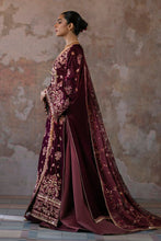 Load image into Gallery viewer, Emaan Adeel | Saanjh Velvet Collection &#39;24 | Tanish