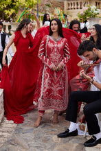 Load image into Gallery viewer, Buy Mushq Te Amo Luxury lawn &#39;24 Online Pakistani Stylish Dresses from Lebaasonline at best SALE price in UK USA &amp; New York. Explore the new collections of Pakistani Winter Dresses from Lebaas &amp; Immerse yourself in the rich culture and elegant styles with our extensive Pakistani Designer Outfit UK !