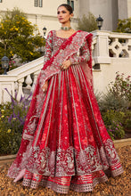 Load image into Gallery viewer, Buy Soraya PK | Lumene Festive Edit&#39;25 WEDDING COLLECTION 2025 from our website. We have various PAKISTANI DRESSES ONLINE IN UK, Soraya PK. Get your unstitched or customized PAKISATNI DRESSES IN UK, USA, FRACE , QATAR, DUBAI from Lebaasonline @SALE