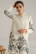 Load image into Gallery viewer, Women Co-Ords Sets |  Pakistani designer co-ords is available @lebaasonline. We have various Pakistani dresses online available  2025 is best for evening/party wear. Get express shipping in UAE, UK, USA, France, Belgium from Lebaasonline in Pakistani SALE