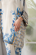 Load image into Gallery viewer, Women Co-Ords Sets |  Pakistani designer co-ords is available @lebaasonline. We have various Pakistani dresses online available  2025 is best for evening/party wear. Get express shipping in UAE, UK, USA, France, Belgium from Lebaasonline in Pakistani SALE