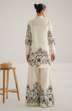 Load image into Gallery viewer, Women Co-Ords Sets |  Pakistani designer co-ords is available @lebaasonline. We have various Pakistani dresses online available  2025 is best for evening/party wear. Get express shipping in UAE, UK, USA, France, Belgium from Lebaasonline in Pakistani SALE