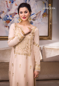 Buy ASIM JOFA | ZARI SITARA '23 Collection New collection of ASIM JOFA WEDDING LAWN COLLECTION 2023 from our website. We have various PAKISTANI DRESSES ONLINE IN UK, ASIM JOFA CHIFFON COLLECTION. Get your unstitched or customized PAKISATNI BOUTIQUE IN UK, USA, UAE, FRACE , QATAR, DUBAI from Lebaasonline @ Sale price.