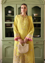 Load image into Gallery viewer, KANWAL MALIK | RAHA | Lucia