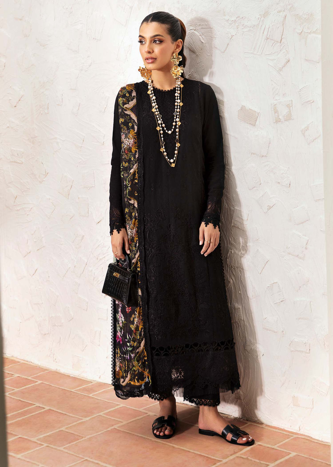 KANWAL MALIK | RAHA Embroidered LAWN 2024 Collection Buy KANWAL MALIK ZAIRA 2024 PAKISTANI DESIGNER CLOTHES in the UK USA on SALE Price @lebaasonline. We stock Sobia Naizer, Asim Jofa, MARIA B M PRINT Sana Safinaz Luxury Stitched/customized with express shipping worldwide including France, UK, USA Belgium