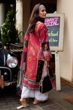 Load image into Gallery viewer, Buy Gulaal Saffira Lawn 2025 | Dress from Lebaasonline Pakistani Clothes Stockist in the UK @ best price- SALE Shop Gulaal Lawn 2025, Maria B Lawn 2025 Summer Suit, Pakistani Clothes Online UK for Wedding, Bridal Wear Indian &amp; Pakistani Summer Dresses by Gulaal in the UK &amp; USA at LebaasOnline