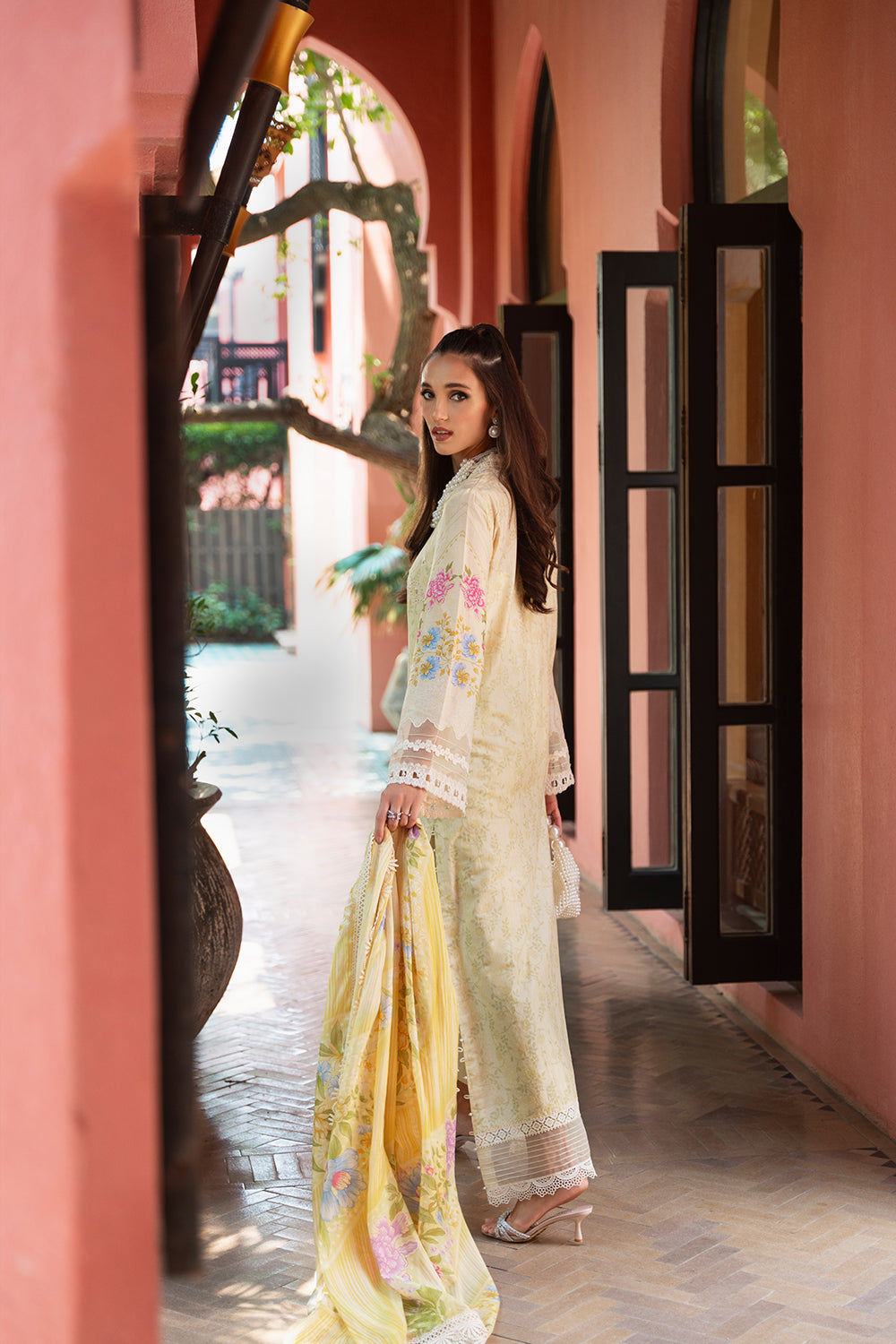 Saira Rizwan OUTLET CLEARANCE UP TO 90% OFF!!! DESIGNER BRAND BIG SANA SAFINAZ, ASIM JOFA, MARYUM N MARIA HUGE DISCOUNT!! WEB-STORE CLEARANCE, SALE 2025 GIVEAWAYS , BOXING DAY SALE, NEW YEARS SALE 2025!! CHRISTMAS SALE, END OF YEAR SALE, LEBAASONLINE 