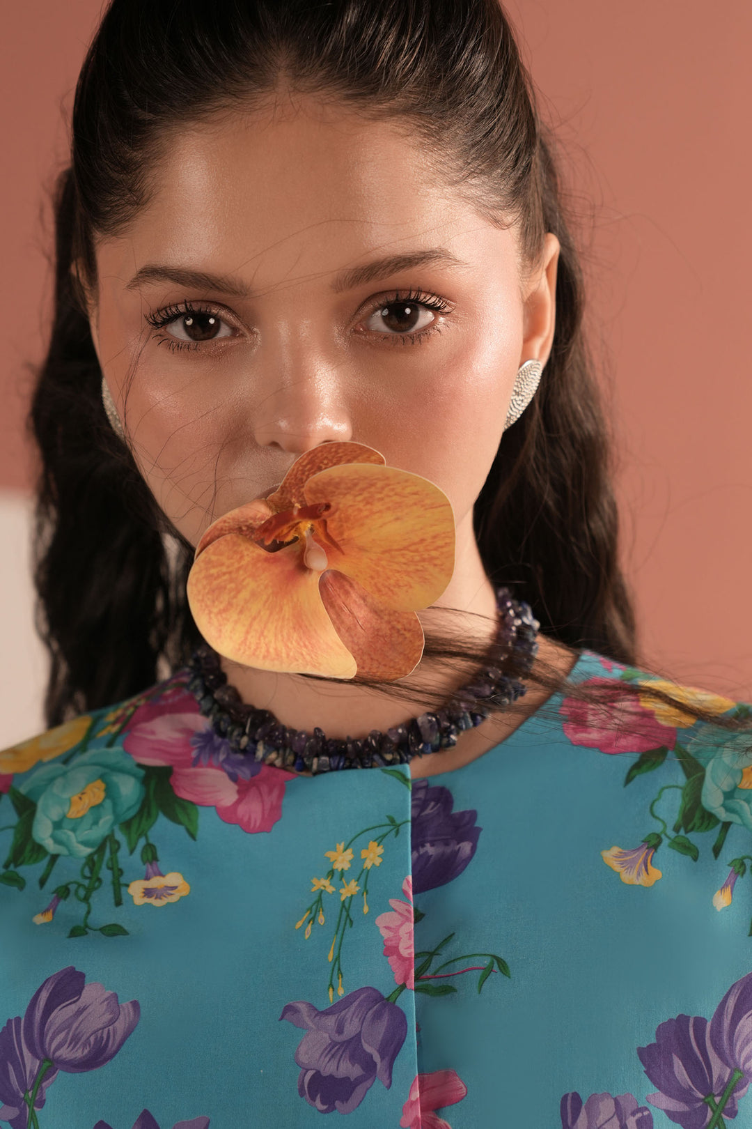 Buy Zaha by KHADIJAH SHAH Poplin Fall'25 Collection 2025 Online at Great Price! Available For Next Day Delivery in UK, France & Germany. Zaha dresses created by Khadija Shah from Pakistan & for SALE in the UK, USA, Manchester & London. Book now ready to wear & unstitched