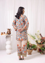 Load image into Gallery viewer, Women Co-Ords Sets |  Pakistani designer co-ords is available @lebaasonline. We have various Pakistani dresses online available  2025 is best for evening/party wear. Get express shipping in UAE, UK, USA, France, Belgium from Lebaasonline in Pakistani SALE