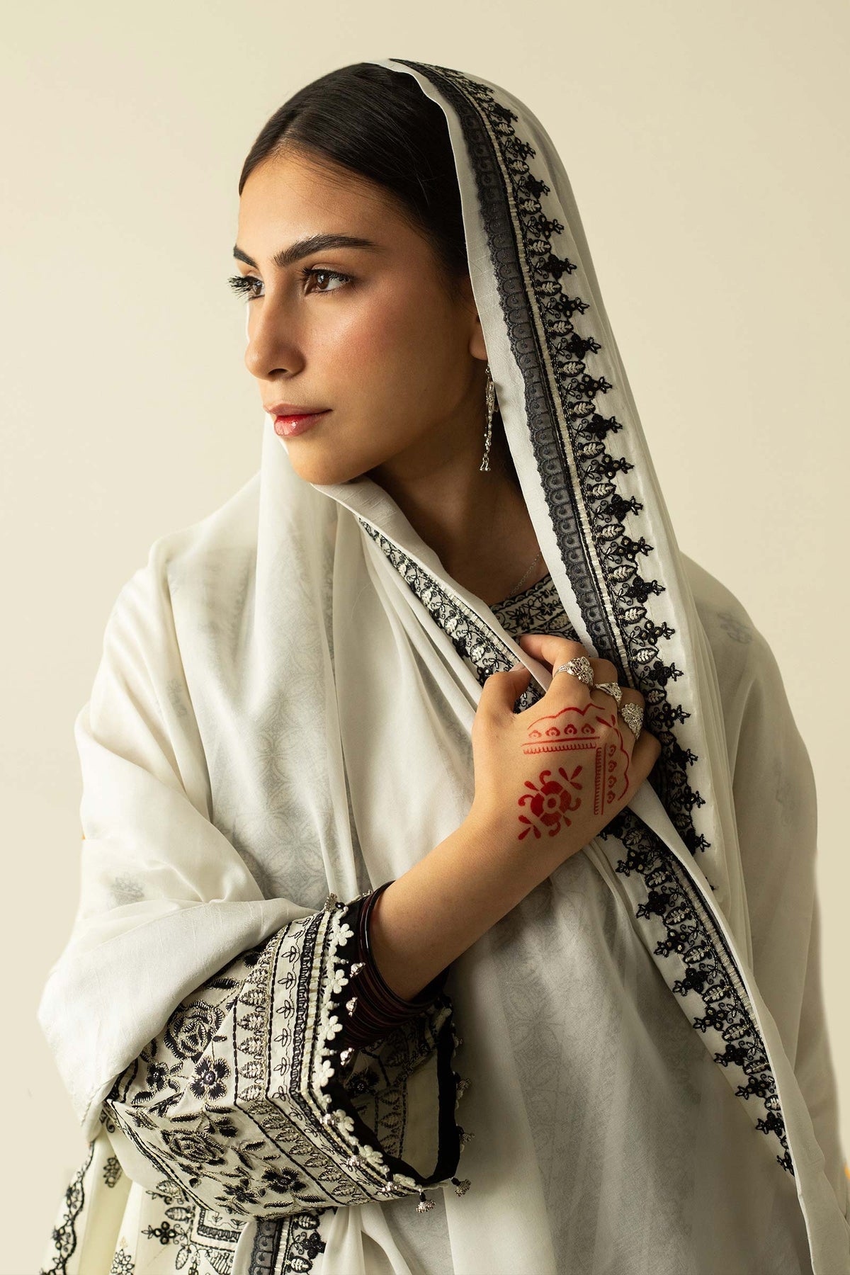 Buy Zara Shahjahan Lawn II - '23 Pakistani Embroidered Clothes For Women at Our Online Designer Boutique UK, Indian & Pakistani Wedding dresses online UK, Asian Clothes UK Jazmin Suits USA, Baroque Chiffon Collection 2023 & Eid Collection Outfits in USA on express shipping available @ Lebaasonline.