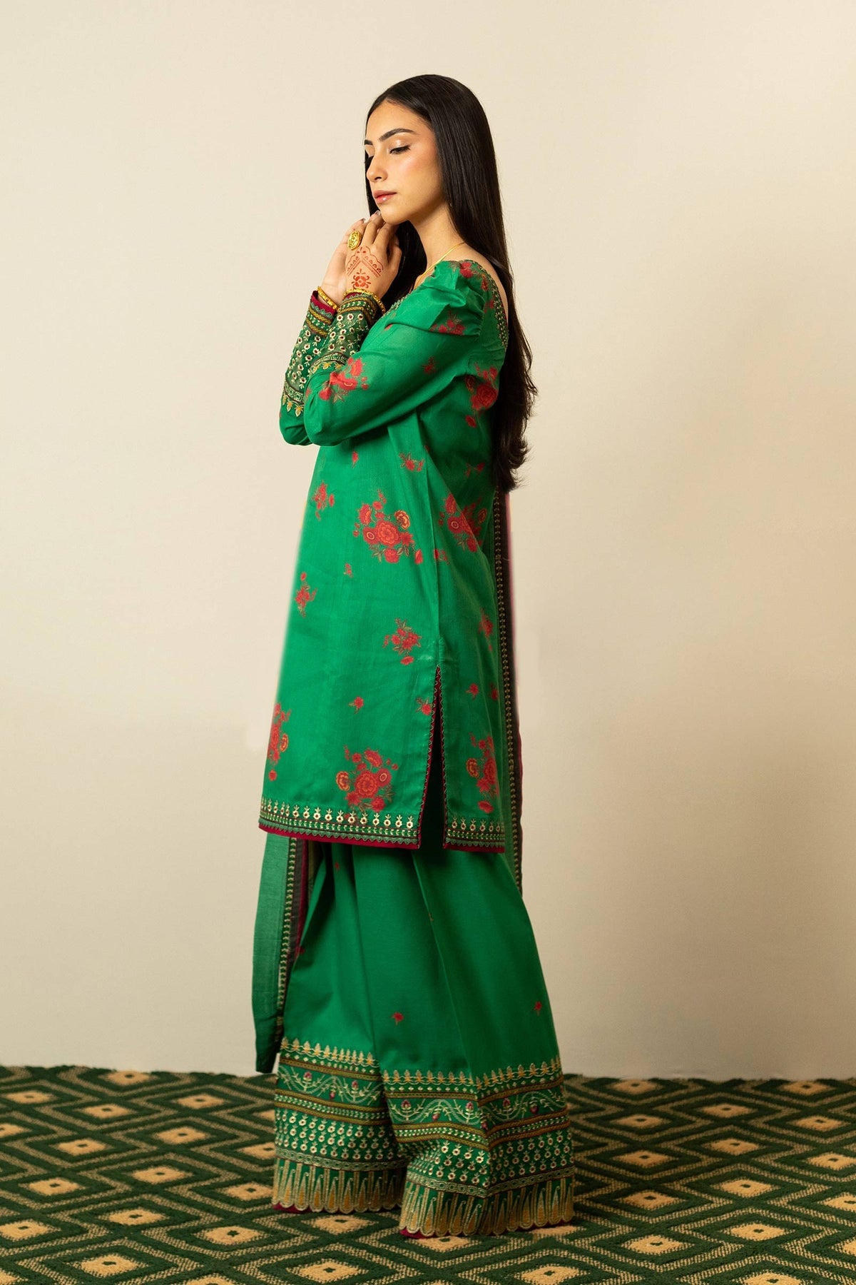 Buy Zara Shahjahan Lawn II - '23 Pakistani Embroidered Clothes For Women at Our Online Designer Boutique UK, Indian & Pakistani Wedding dresses online UK, Asian Clothes UK Jazmin Suits USA, Baroque Chiffon Collection 2023 & Eid Collection Outfits in USA on express shipping available @ Lebaasonline.
