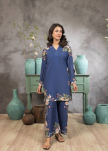 Load image into Gallery viewer, Women Co-Ords Sets |  Pakistani designer co-ords is available @lebaasonline. We have various Pakistani dresses online available  2025 is best for evening/party wear. Get express shipping in UAE, UK, USA, France, Belgium from Lebaasonline in Pakistani SALE