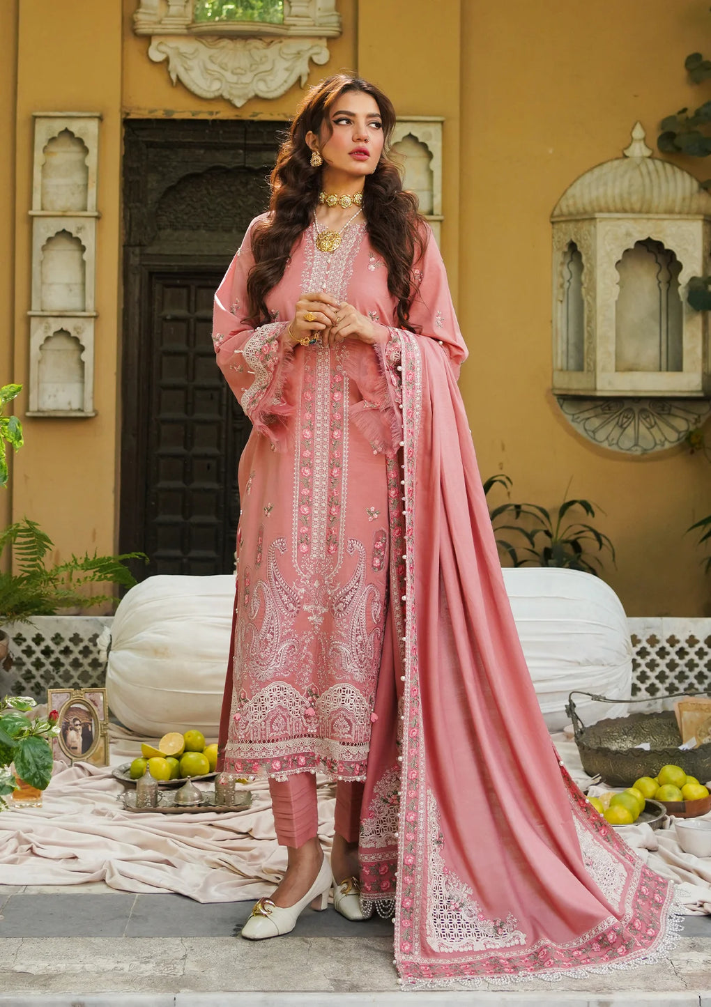 ELAF | PREMIUM LUXURY WINTER '23 PAKISTANI BRIDAL DRESSE & READY MADE PAKISTANI CLOTHES UK. Designer Collection Original & Stitched. Buy READY MADE PAKISTANI CLOTHES UK, Pakistani BRIDAL DRESSES & PARTY WEAR OUTFITS AT LEBAASONLINE. Next Day Delivery in the UK, USA, France, Dubai, London & Manchester 