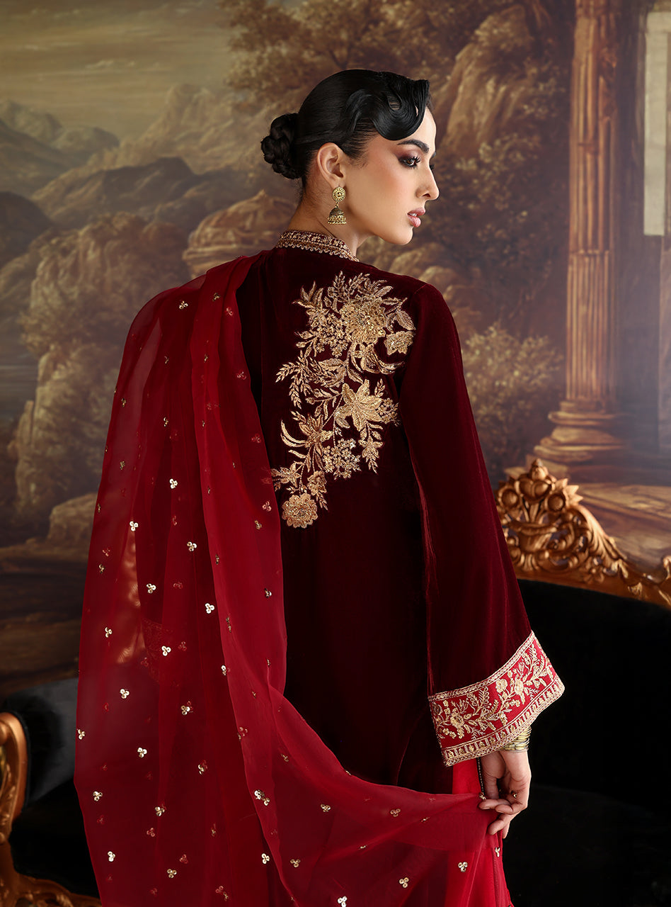 ZAINAB CHOTTANI VELURA VELVET EDIT '25 Velvet salwar kameez UK, Embroidered Collection at our Pakistani Designer Dresses Online Boutique. Pakistani Clothes Online UK- SALE, Zainab Chottani Wedding Suits, Luxury Lawn & Bridal Wear & Ready Made Suits for Pakistani Party Wear UK on Discount Price