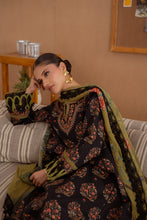 Load image into Gallery viewer, Saira Rizwan OUTLET CLEARANCE UP TO 90% OFF!!! DESIGNER BRAND BIG SANA SAFINAZ, ASIM JOFA, MARYUM N MARIA HUGE DISCOUNT!! WEB-STORE CLEARANCE, SALE 2025 GIVEAWAYS , BOXING DAY SALE, NEW YEARS SALE 2025!! CHRISTMAS SALE, END OF YEAR SALE, LEBAASONLINE 