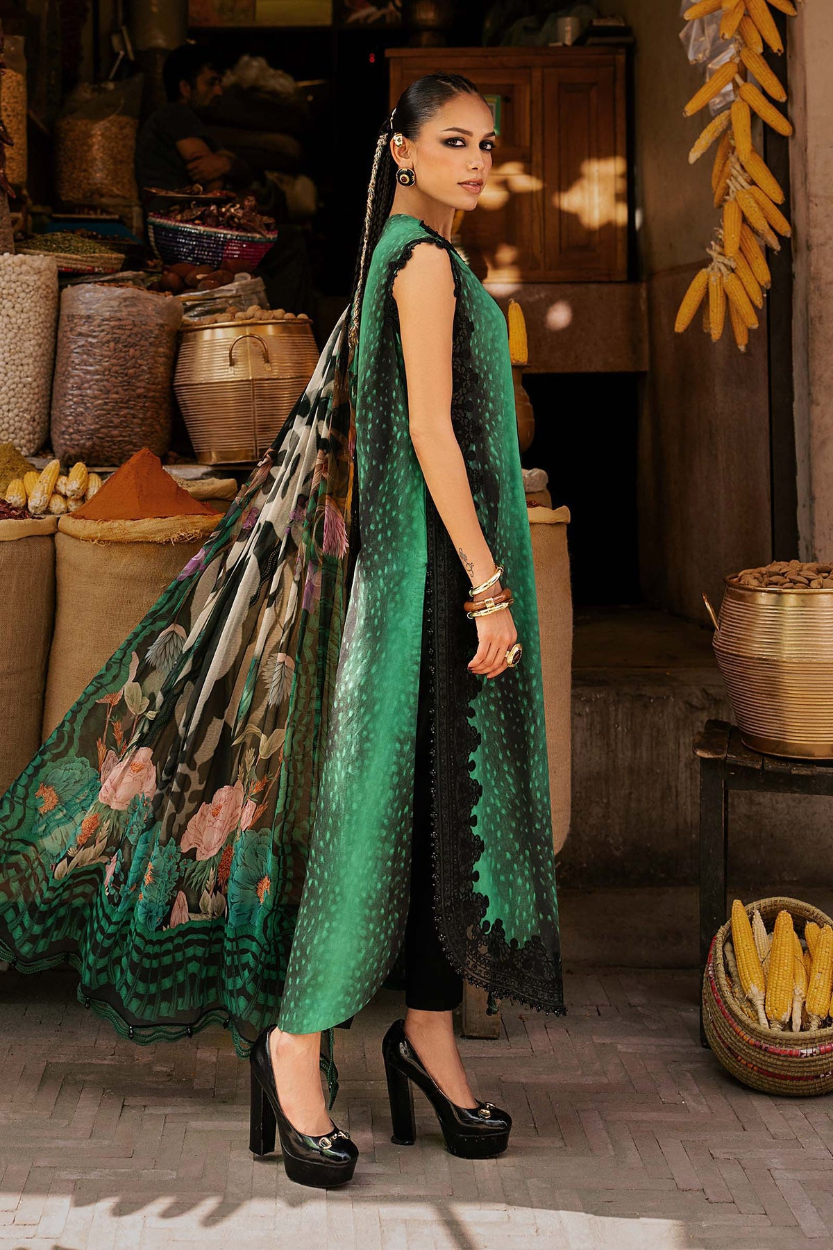 Maria B | M Prints Fall 2026 | MPT-3105-A
