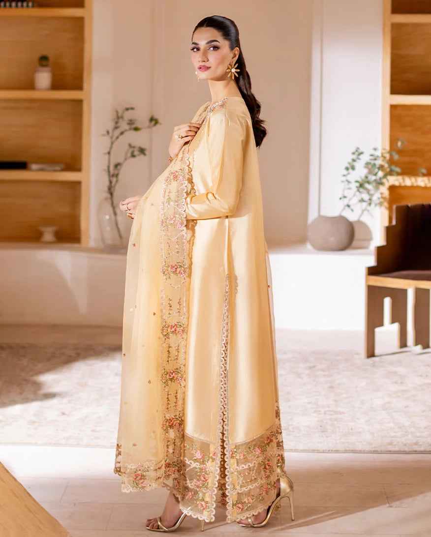 Buy MUSHQ | Zarminay 2026-Pret - "Aurea" Designer Dresses Is an exclusively available for online UK @lebaasonline. PAKISTANI WEDDING DRESSES ONLINE UK can be customized at Pakistani designer boutique in USA, UK, France, Dubai, Saudi, London. Get Pakistani & Indian velvet BRIDAL DRESSES ONLINE USA at Lebaasonline.